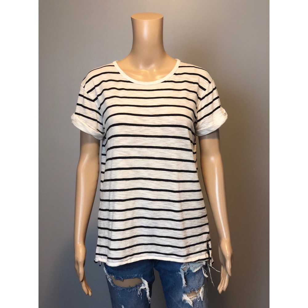 VINCE navy stripe short sleeve tee shirt